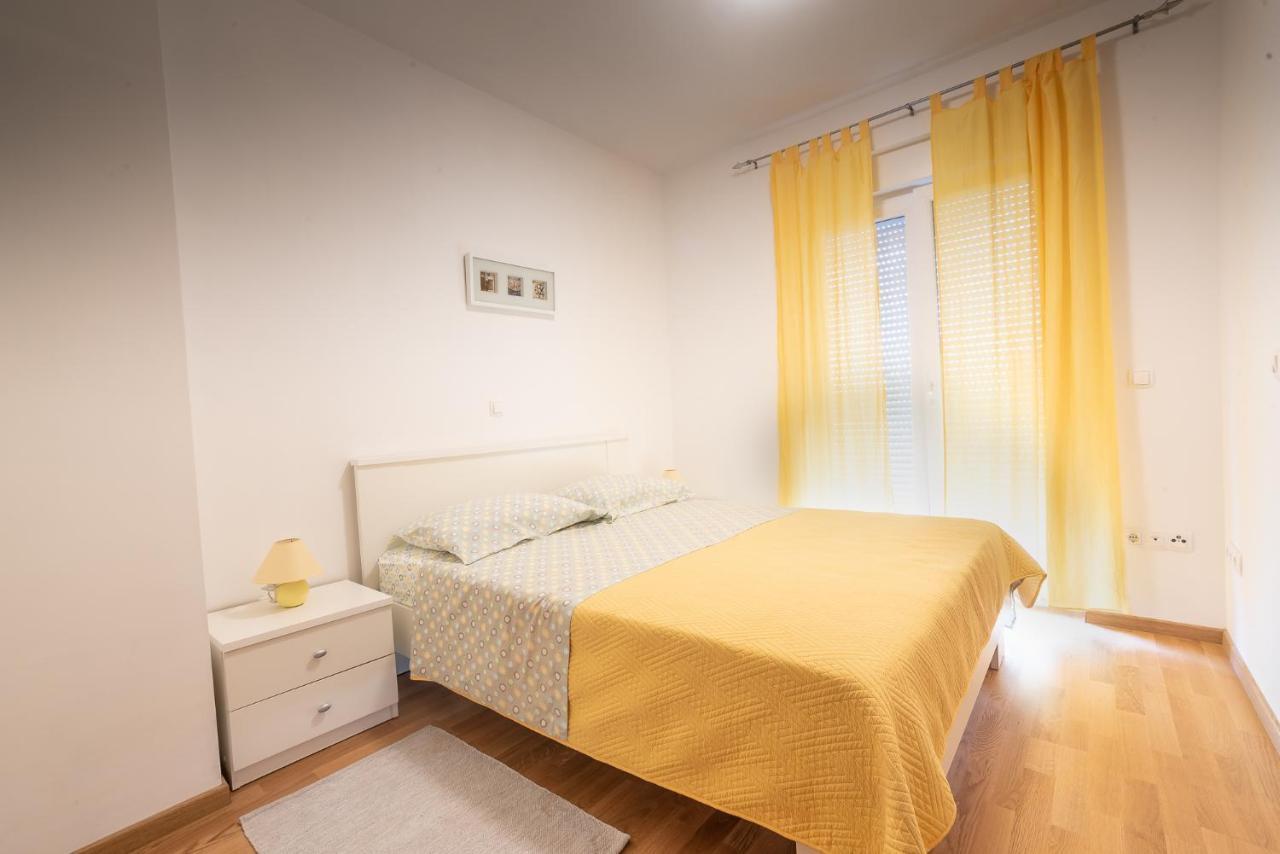 Apartments Sandrina Vrsi Εξωτερικό φωτογραφία