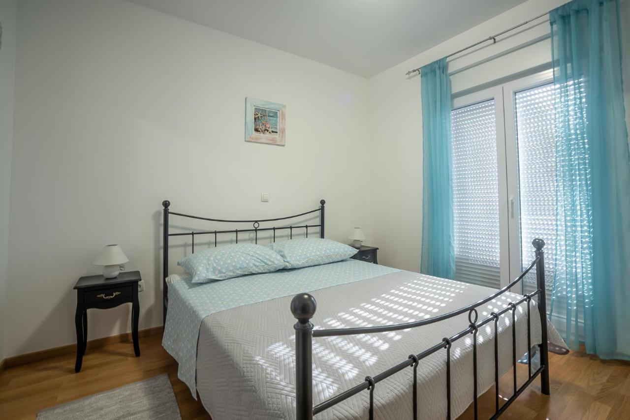 Apartments Sandrina Vrsi Εξωτερικό φωτογραφία