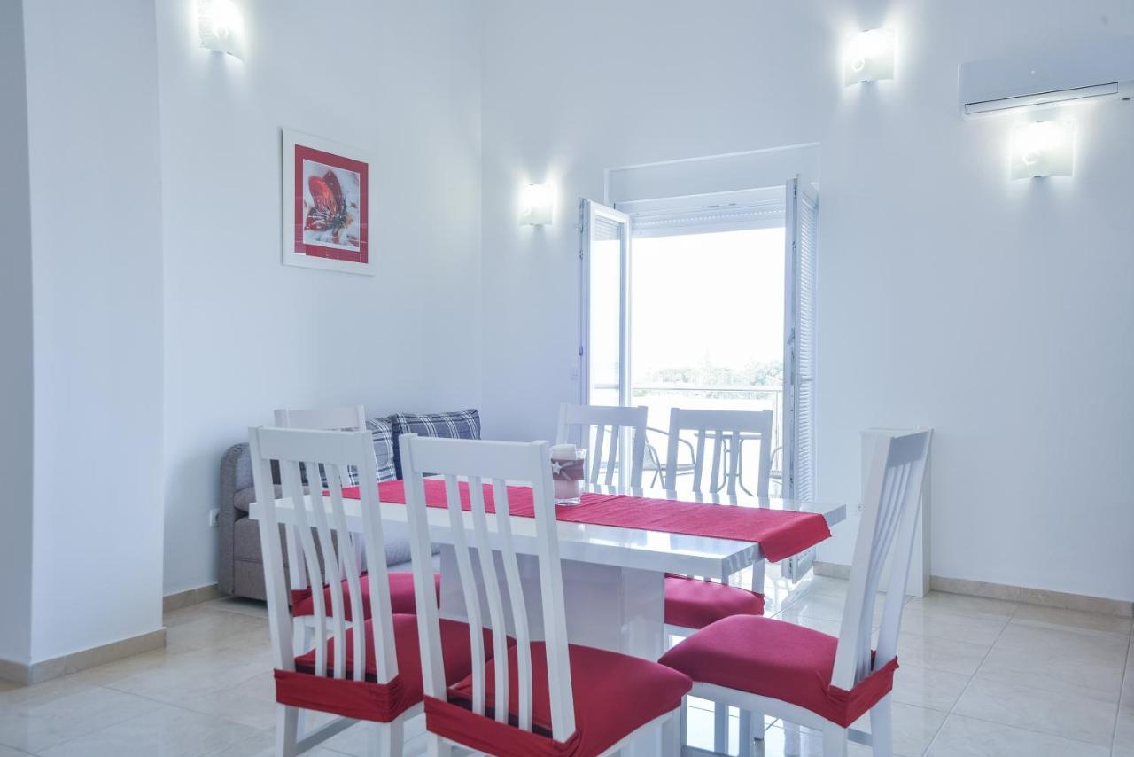 Apartments Sandrina Vrsi Εξωτερικό φωτογραφία